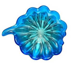 Murano Italian Vintage Large Blue Glass Free Form Leaf Art Glass Bowl Ashtray